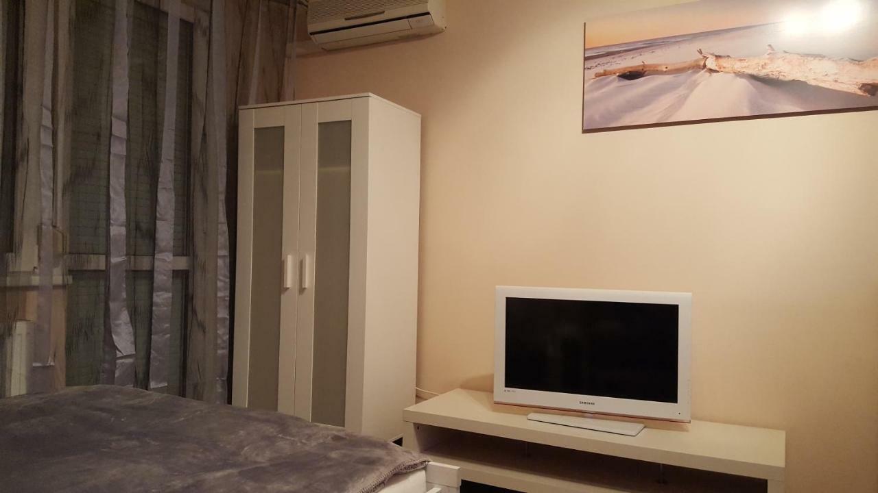 Liget Apartment, Terrace, Free Parking, Ac 布达佩斯 外观 照片